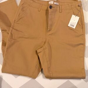 Women’s Tan Pants